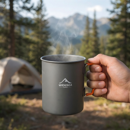 Camping-Kaffeebecher mit French Press – Frischer Kaffee. Überall.